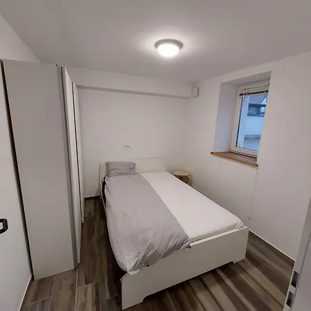 Apartment Makso